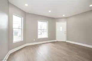 144 19th St NW, Barberton, OH 44203 - Photo 4