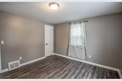 3744 Edgefield Avenue NW, Canton, OH 44709 - Photo 10