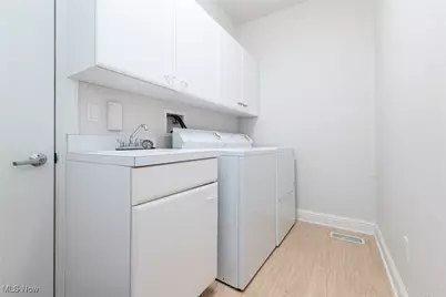 3194 Richmond Road, Beachwood, OH 44122 - Photo 22