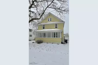 2110 12th Street SW, Akron, OH 44314 - Photo 2