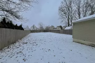 2110 12th St SW, Akron, OH 44314 - Photo 44