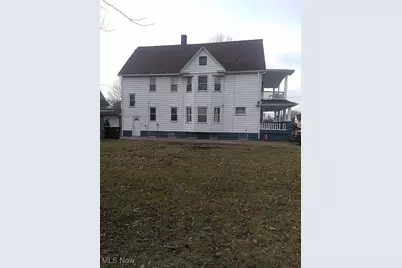 10910 Massie Avenue, Loveland, OH 44108 - Photo 2