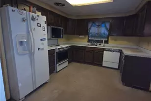 1413 Smithfield St, East Liverpool, OH 43920 - Photo 6