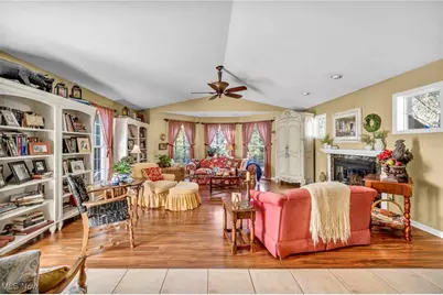 7292 Kenssington Drive, North Ridgeville, OH 44039 - Photo 18