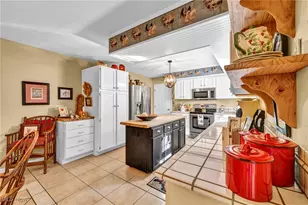 7292 Kenssington Dr, North Ridgeville, OH 44039 - Photo 12