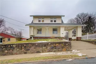 1535 24th St NW, Canton, OH 44709 - Photo 2