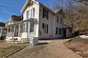 749 Greene St, Marietta, OH 45750 - Photo 2