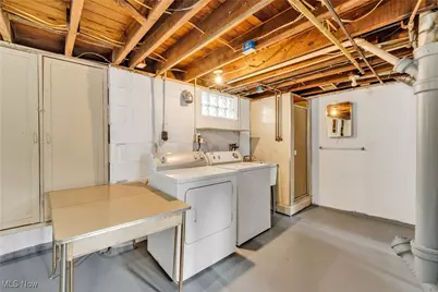 131 25th Street NW, Barberton, OH 44203 - Photo 18