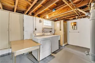 131 25th St NW, Barberton, OH 44203 - Photo 18