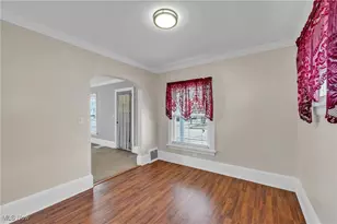 131 25th St NW, Barberton, OH 44203 - Photo 8