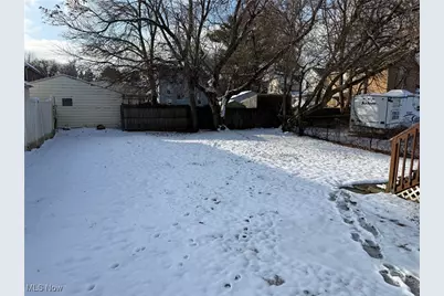 158 16th Street NW, Barberton, OH 44203 - Photo 22