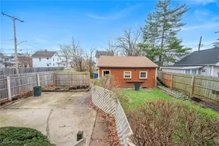 2105 Carabel Ave, Oakwood, OH 44107 - Photo 34