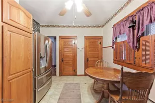 2105 Carabel Ave, Oakwood, OH 44107 - Photo 12