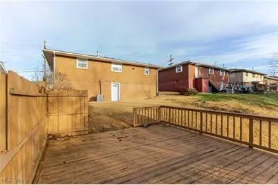 132 Capitol Drive, Weirton, WV 26062 - Photo 24