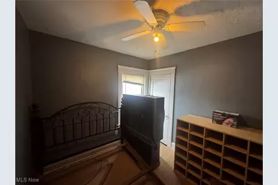 9617 Marah Avenue, Loveland, OH 44104 - Photo 14