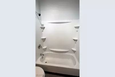 8801 Beckman Avenue, Loveland, OH 44104 - Photo 10