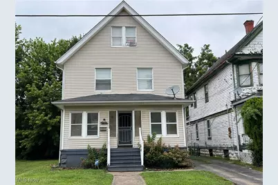 8801 Beckman Avenue, Loveland, OH 44104 - Photo 1