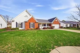 9605 Lismore Ln, Mentor, OH 44060 - Photo 2