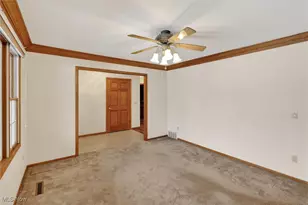 9605 Lismore Ln, Mentor, OH 44060 - Photo 8