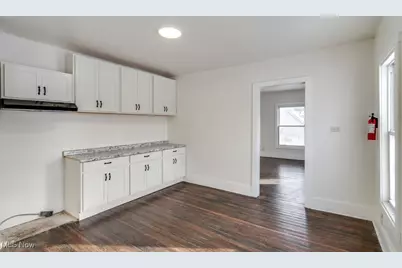 155 W Walnut Street, Wadsworth, OH 44281 - Photo 18