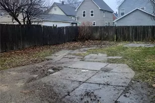 7410 Wentworth Ave, Loveland, OH 44102 - Photo 20