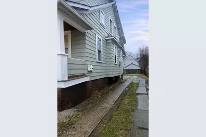 7410 Wentworth Avenue, Loveland, OH 44102 - Photo 18