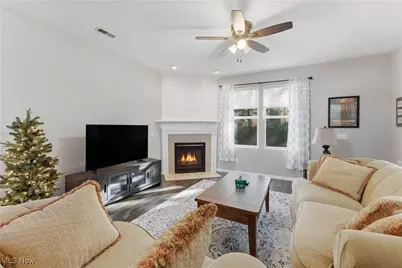 3974 Gardiner Run, Akron, OH 44321 - Photo 8