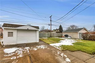 21250 Milan Ave, Euclid, OH 44119 - Photo 36