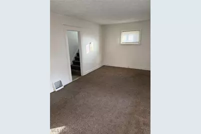 1235 Bellows Street, Akron, OH 44301 - Photo 6