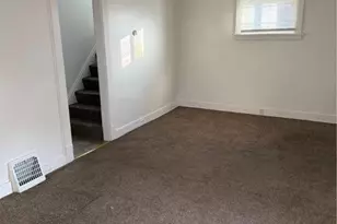 1235 Bellows St, Akron, OH 44301 - Photo 6