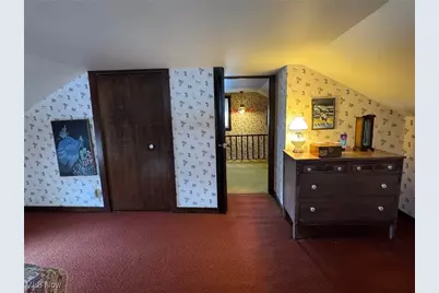 2909 Sanitarium Road, Akron, OH 44312 - Photo 6