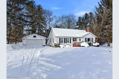 19120 Haskins Road, Chagrin Falls, OH 44023 - Photo 2