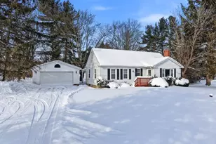 19120 Haskins Rd, Chagrin Falls, OH 44023 - Photo 2