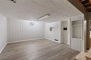 900 N 6th St, Martins Ferry, OH 43935 - Photo 28