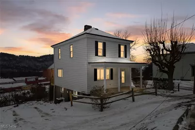 900 N 6th Street, Martins Ferry, OH 43935 - Photo 2