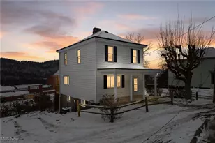 900 N 6th St, Martins Ferry, OH 43935 - Photo 2