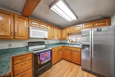 274 Fulmer Avenue, Akron, OH 44312 - Photo 18