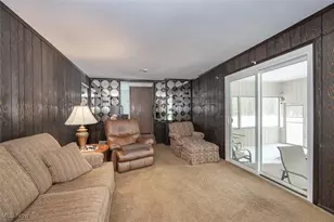 17060 Creighton Dr, Chagrin Falls, OH 44023 - Photo 12
