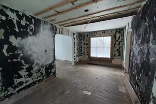 622 W 35th St, Ashtabula, OH 44004 - Photo 6