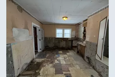 622 W 35th Street, Ashtabula, OH 44004 - Photo 10