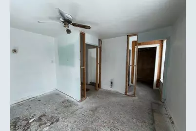 622 W 35th Street, Ashtabula, OH 44004 - Photo 16