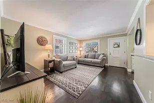 17029 Bradgate Ave, Loveland, OH 44111 - Photo 4