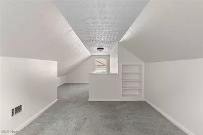 955 Iona Avenue, Akron, OH 44314 - Photo 20