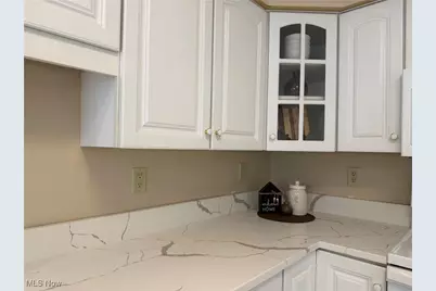 552 Main Street #H, Wadsworth, OH 44281 - Photo 8