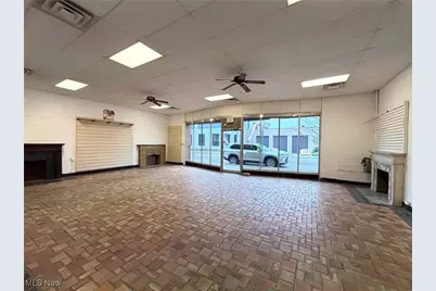 814 Cleveland Avenue NW, Canton, OH 44702 - Photo 2