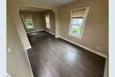 520 Ardella Avenue, Akron, OH 44306 - Photo 10