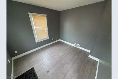 520 Ardella Avenue, Akron, OH 44306 - Photo 18