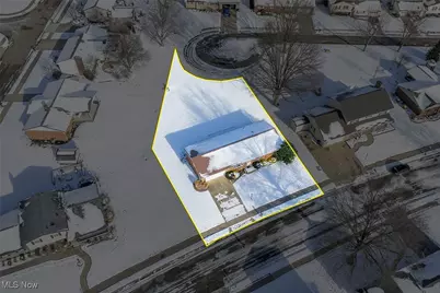 469 Stratton Avenue SW, New Philadelphia, OH 44663 - Photo 6