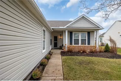 38391 Kingsbury Drive, North Ridgeville, OH 44039 - Photo 2