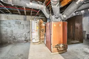 36 W Wilbeth Rd, Akron, OH 44301 - Photo 32